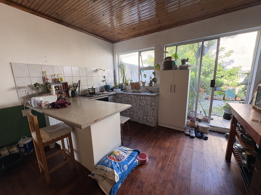 To Let 2 Bedroom Property for Rent in Walmer Estate Western Cape